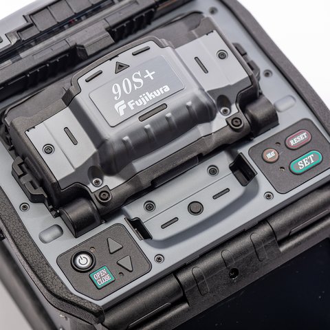Fusion Splicer Fujikura 90S+ (no cleaver) Preview 4